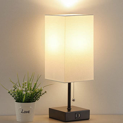 Pull Chain Table Lamp, Bedside Lamps with 2 USB Charging Ports, 2700K LED Bulb, White Linen Lampshade for Living Room, Dorm, Office, Home